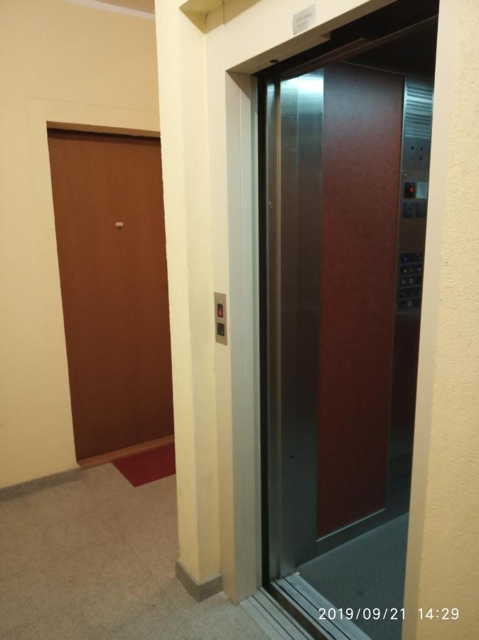 Vlado Apartment Vs Βελιγράδι Εξωτερικό φωτογραφία